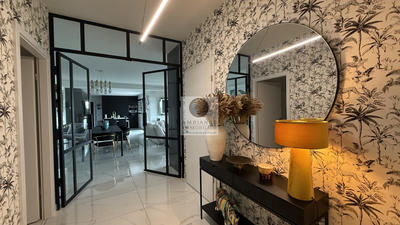 Appartement - 150 m² - 5 pièces