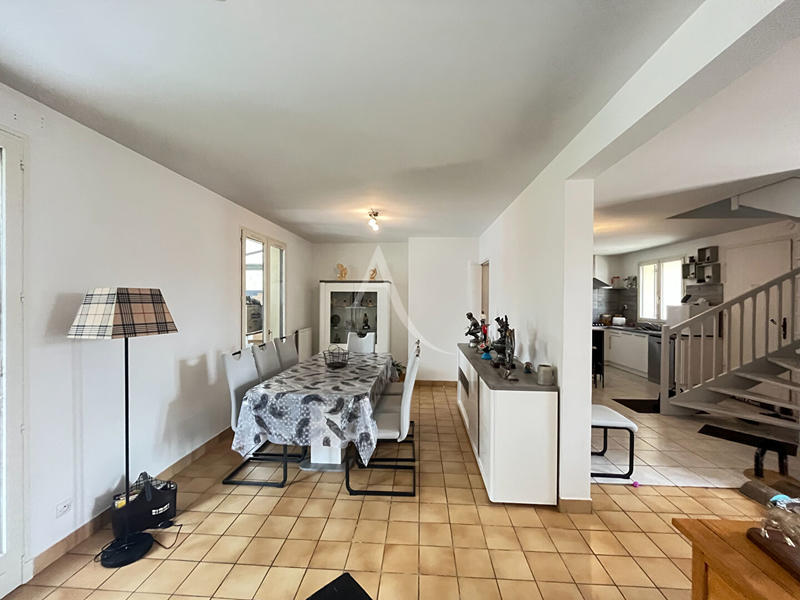 Maison - 135 m² - 5 pièces