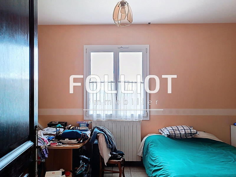 Maison - 235 m² - 7 pièces