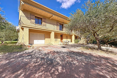 Maison - 163 m² - 6 pièces