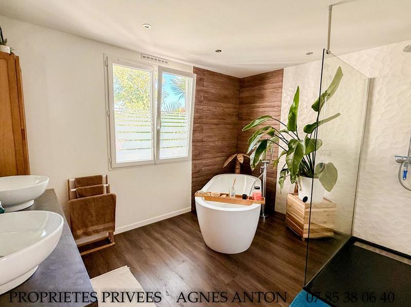 Maison - 150 m² - 7 pièces