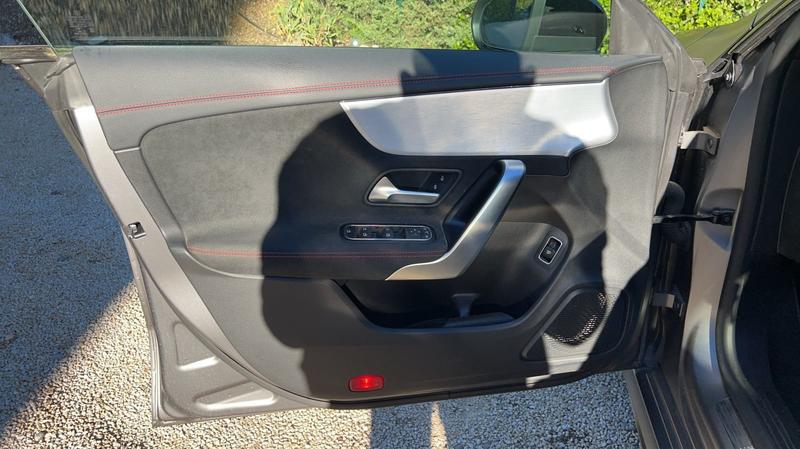 Mercedes Classe Cla 2.0 220 190.0 Amg Line