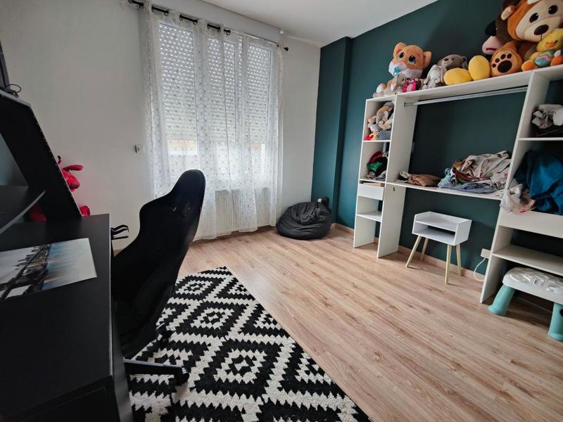 Maison - 147 m² - 4 pièces