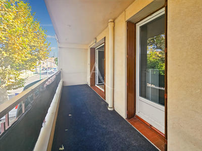 Appartement - 76 m² - 4 pièces