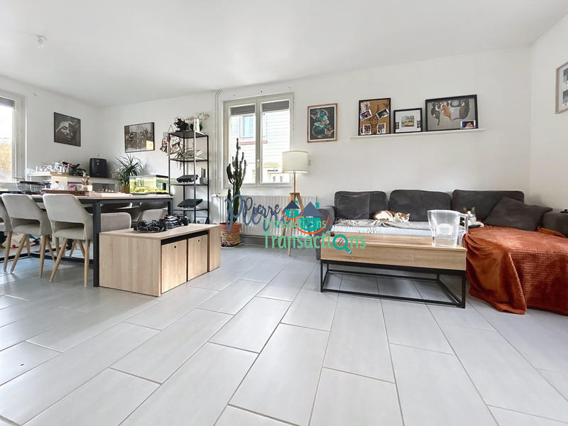 Maison - 63 m² - 4 pièces