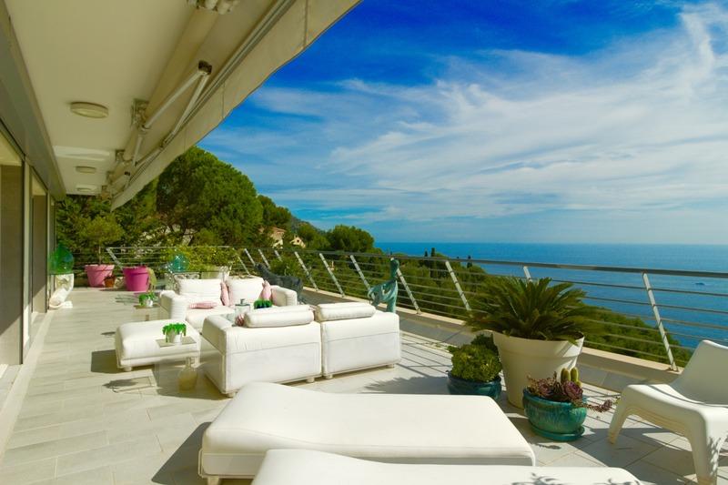 Appartement - 210 m² - 5 pièces