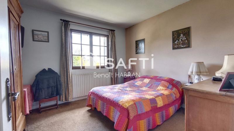 Maison - 230 m² - 8 pièces