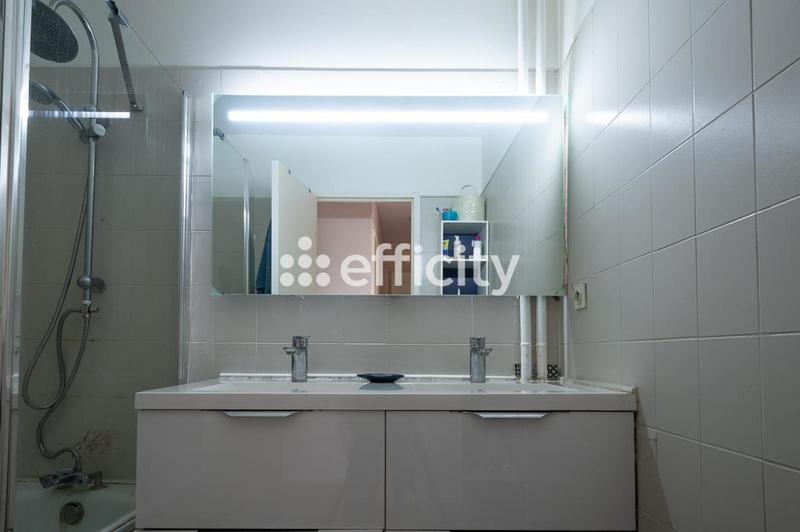 Appartement - 110 m² - 5 pièces