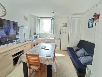 Immeuble - 213 m² - 6 pièces