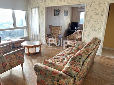 Appartement - 72 m² - 2 pièces