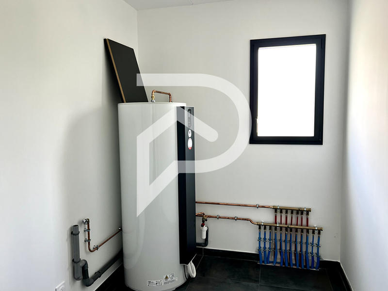 Maison - 120 m² - 4 pièces