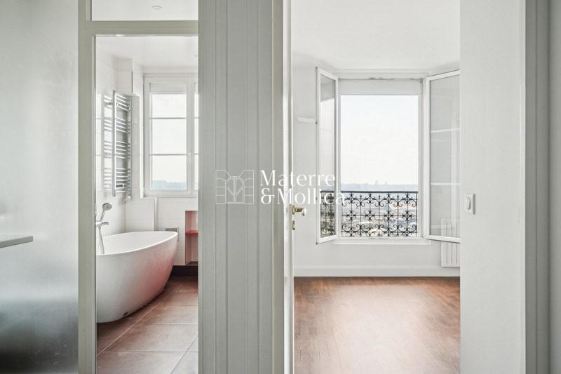 Appartement - 120 m² - 5 pièces