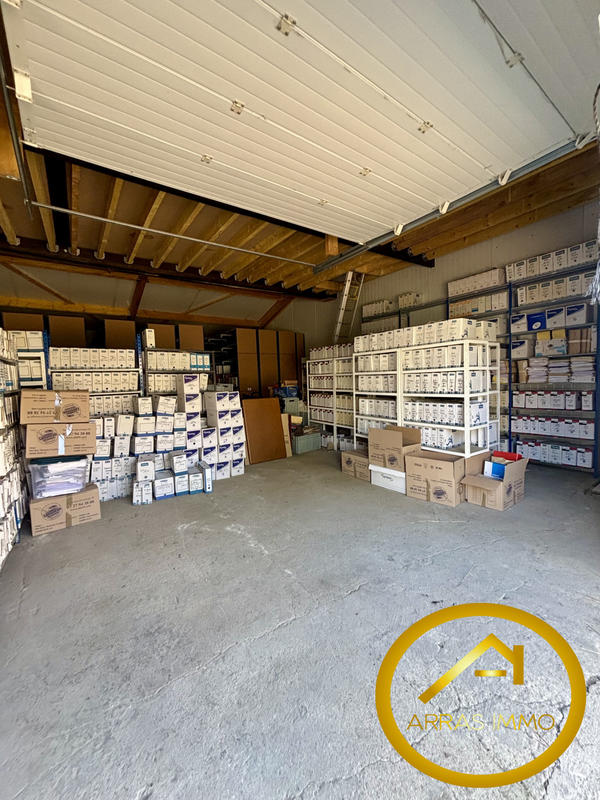 Entrepôt - 100 m²