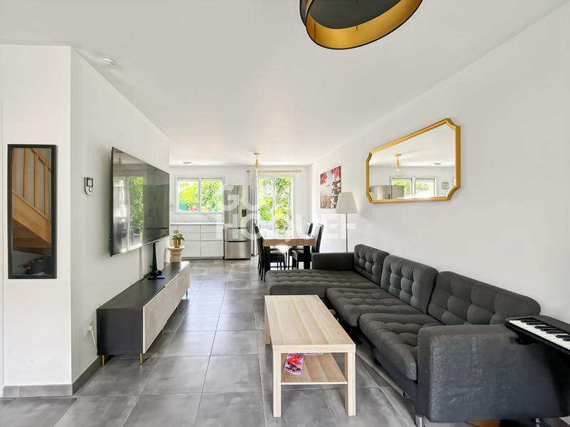 Maison - 85 m² - 4 pièces