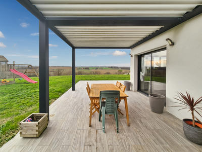 Maison - 175 m² - 6 pièces