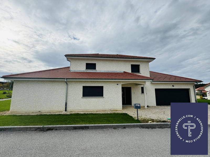 Villa - 140 m² - 5 pièces