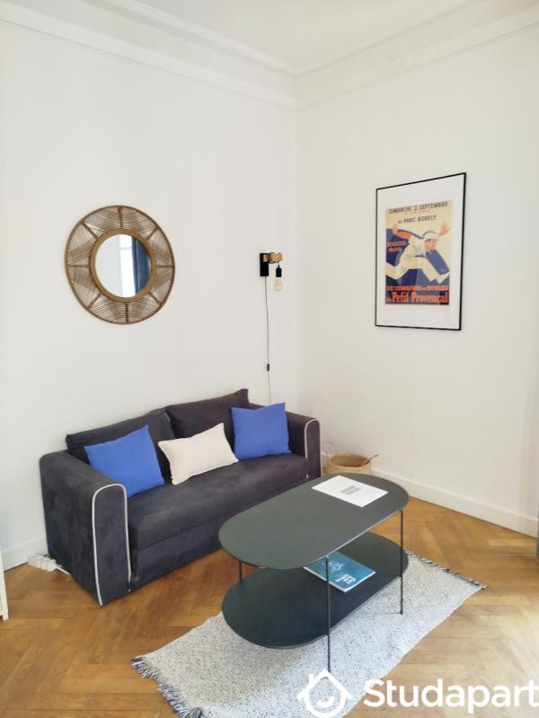 Chambre - 11 m² - 1 pièce