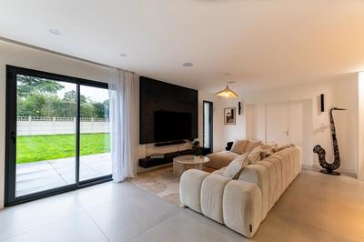 Maison - 165 m² - 7 pièces