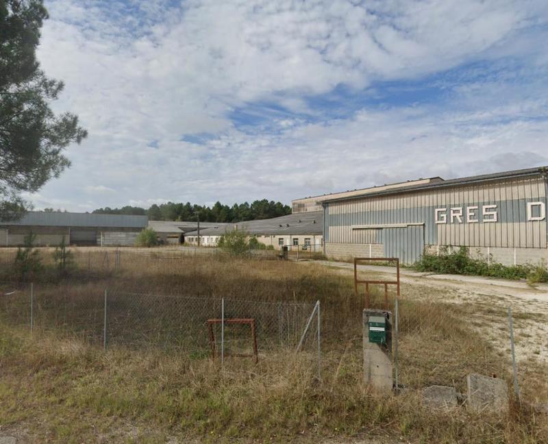 Entrepôt - 6 000 m²