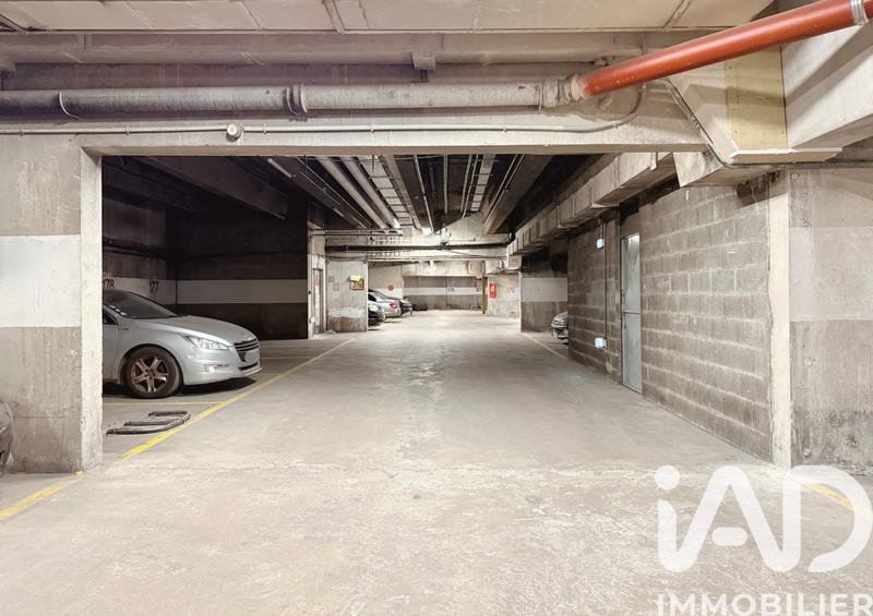 Parking - 15 m²