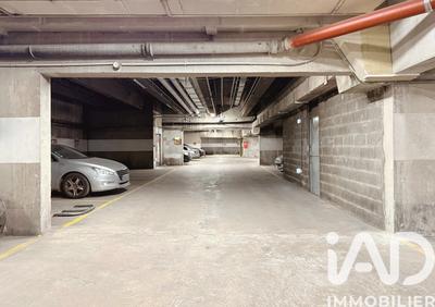 Parking - 15 m²
