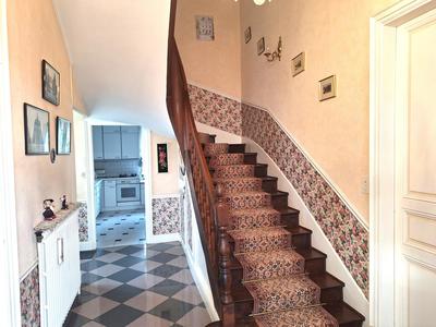 Maison - 171 m² - 6 pièces