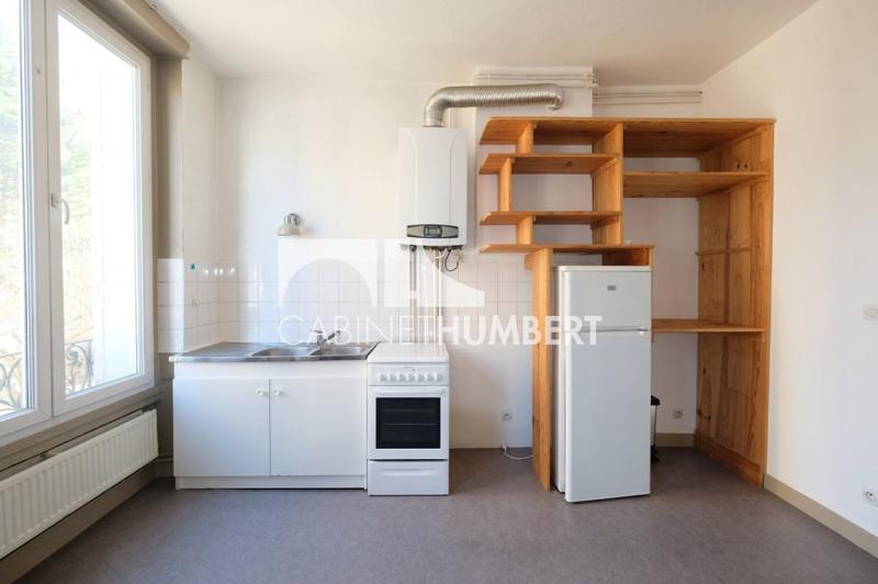 Studio - 27 m² - 1 pièce