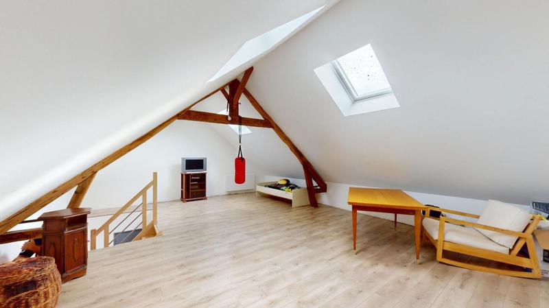 Maison - 170 m² - 6 pièces