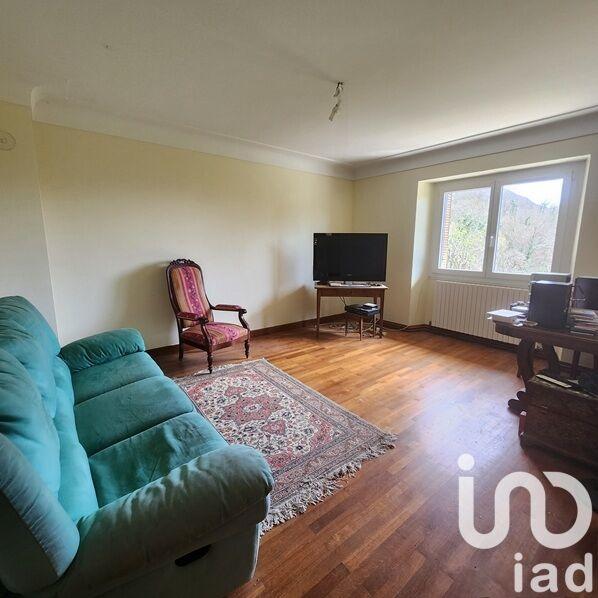 Maison - 187 m² - 7 pièces