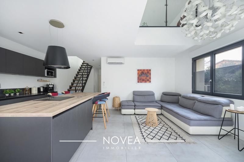 Maison - 97 m² - 4 pièces