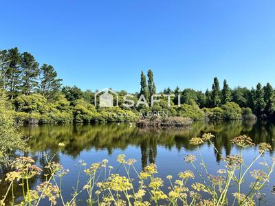 Maison - 600 m² - 18 pièces