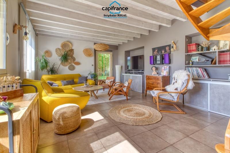 Propriété - 152 m² - 6 pièces