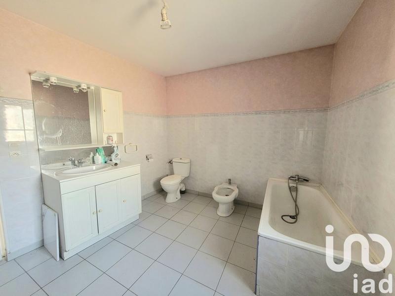 Maison - 189 m² - 8 pièces