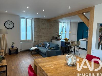 Maison - 122 m² - 6 pièces