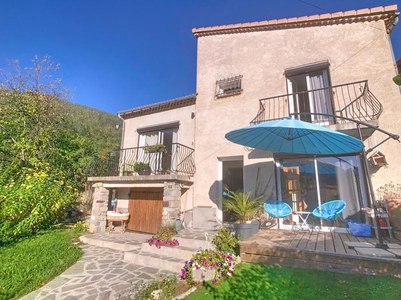 Maison - 118 m² - 4 pièces