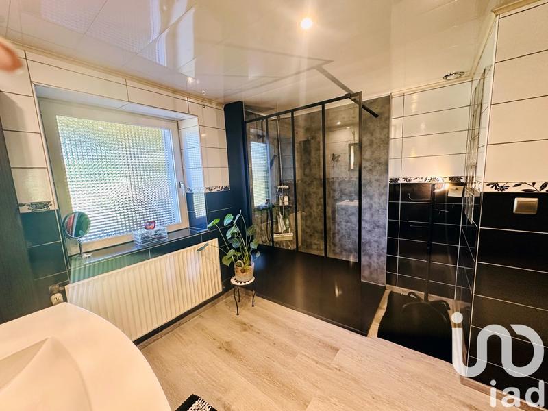 Maison - 145 m² - 5 pièces