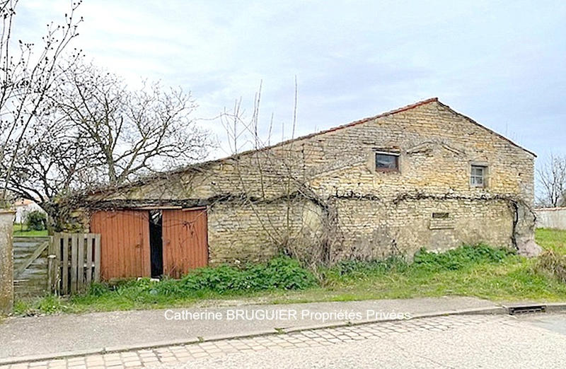 Maison - 220 m² - 10 pièces