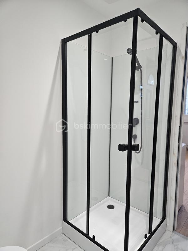 Studio - 33 m² - 1 pièce