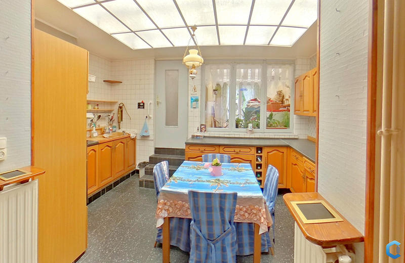 Maison - 89 m² - 5 pièces