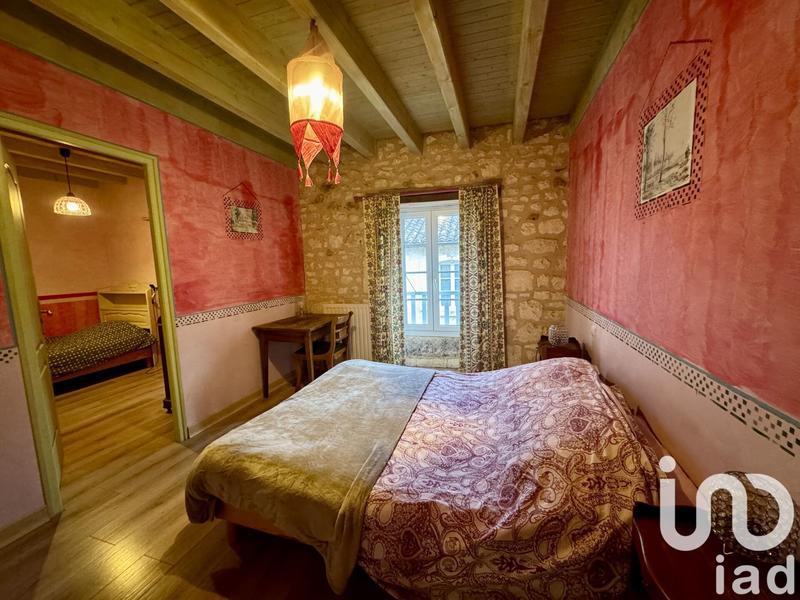 Maison - 360 m² - 19 pièces