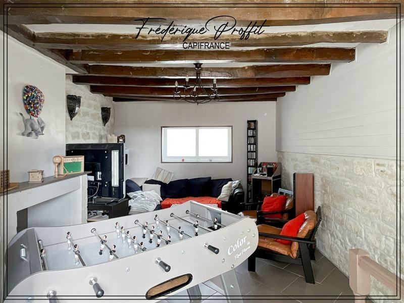 Maison - 121 m² - 5 pièces