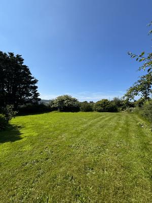 Terrain constructible - 1 000 m²