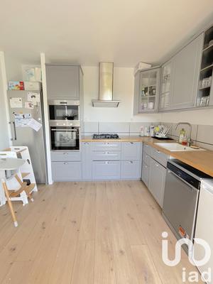 Appartement - 97 m² - 4 pièces