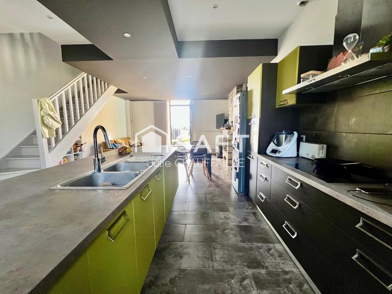 Maison - 112 m² - 4 pièces