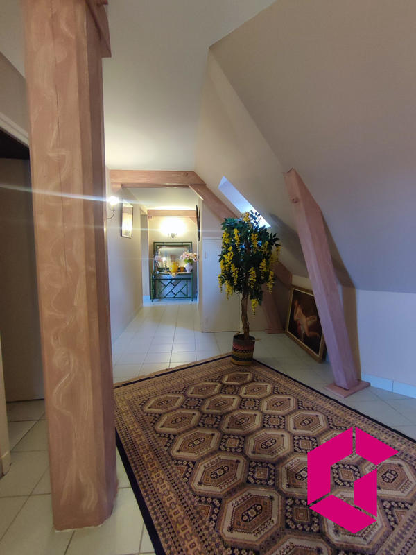 Maison contemporaine - 225 m² - 8 pièces