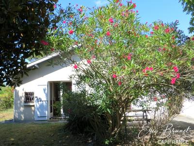 Maison - 96 m² - 4 pièces