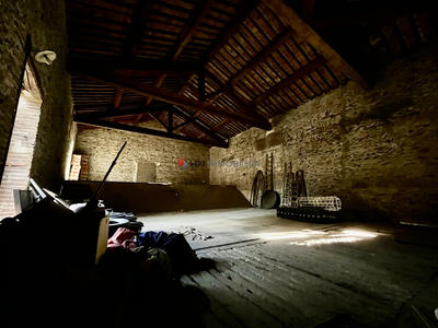 Parking / Garage - 156 m²