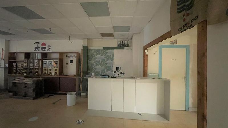 Local commercial - 81 m²