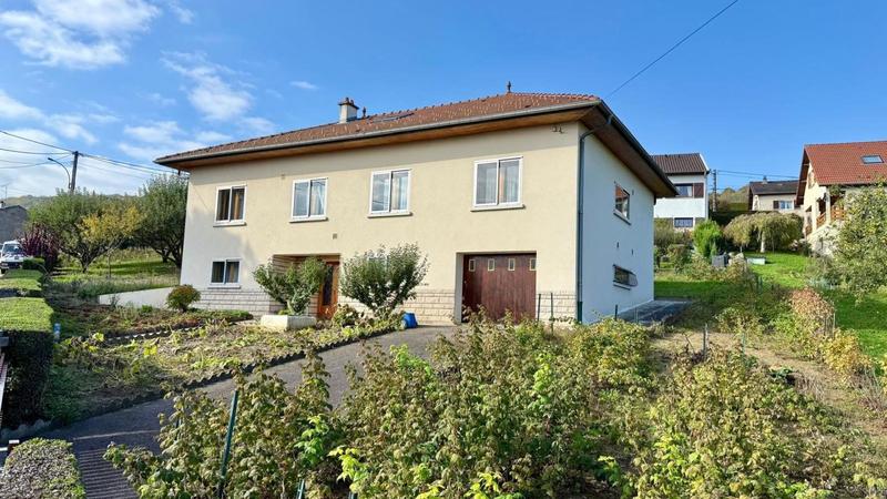 Maison - 190 m² - 8 pièces