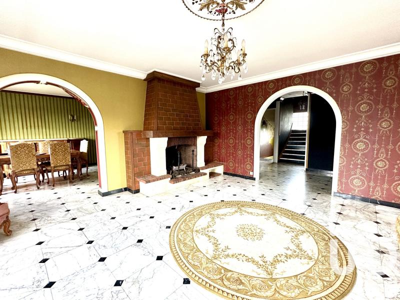 Maison - 166 m² - 10 pièces